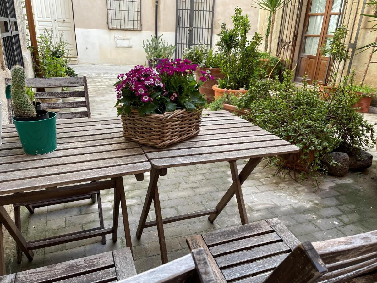 Nesea Home Siraküza Dış mekan fotoğraf